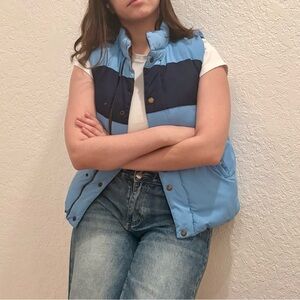 Reversible Sleeveless Puffer Vest Women’s Size Small